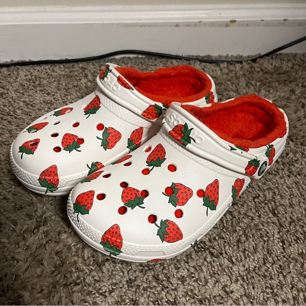 Crocs Classic Lined Clog Strawberry White Red Women's Size 8